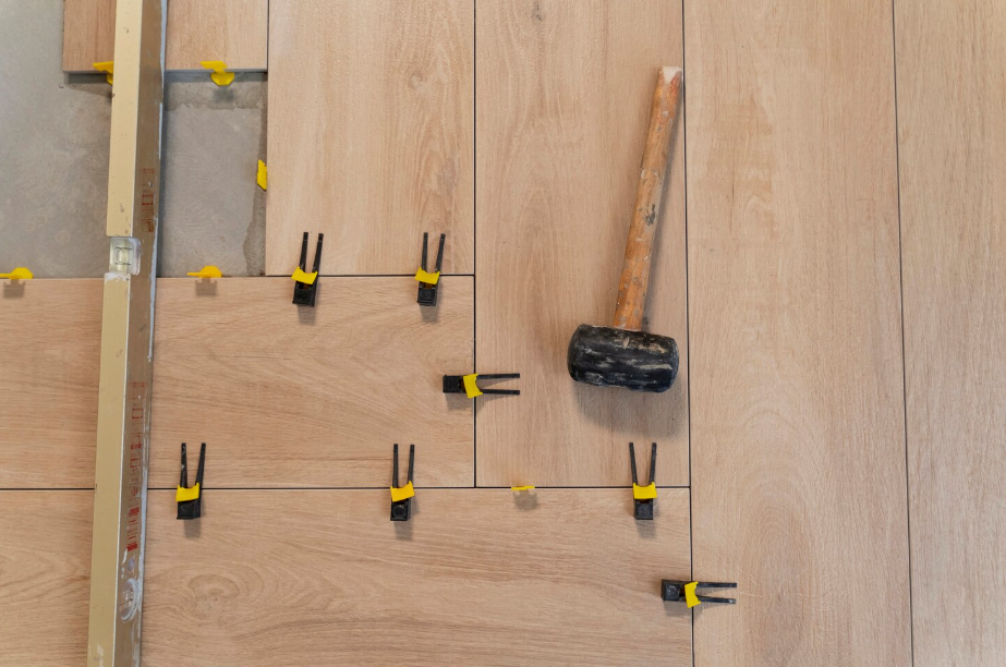 Does Hardwood Flooring Need to Be Glued Down