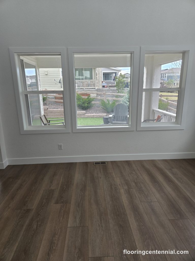Cartwright Versa Grande luxury vinyl plank in a bright Aurora living room